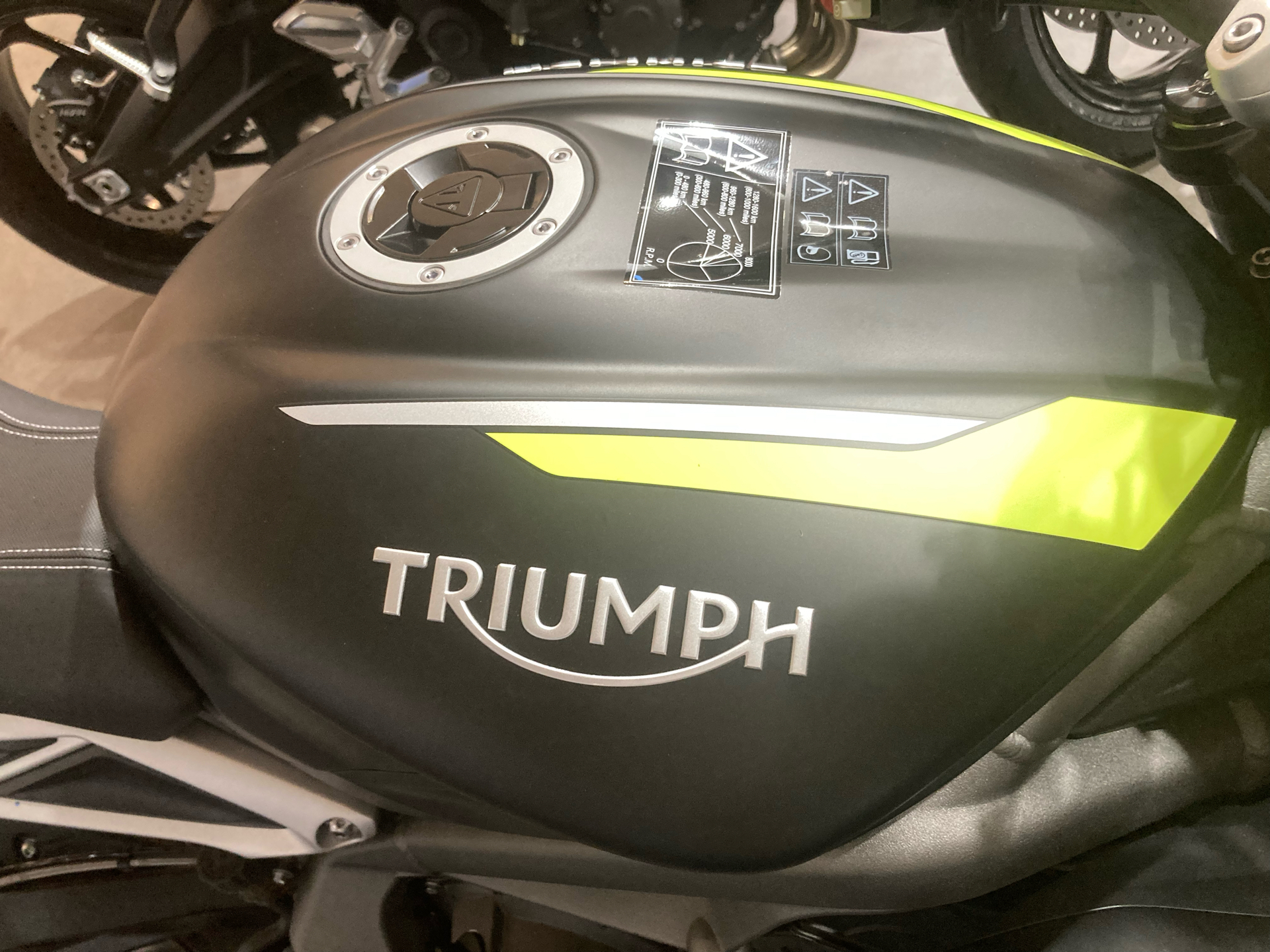 2022 Triumph Street Triple RS in Belle Plaine, Minnesota - Photo 5