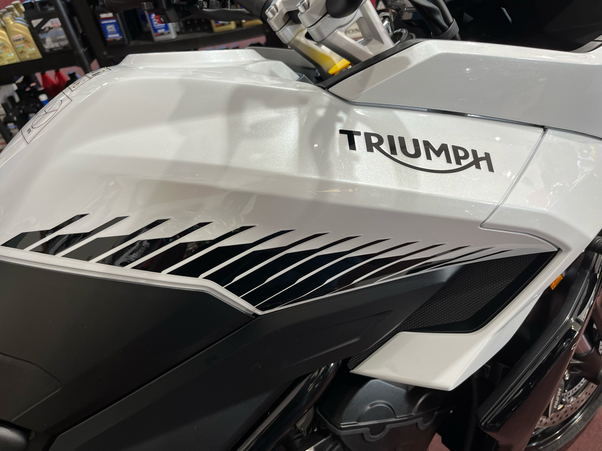 2024 Triumph Tiger Sport 660 in Belle Plaine, Minnesota - Photo 2