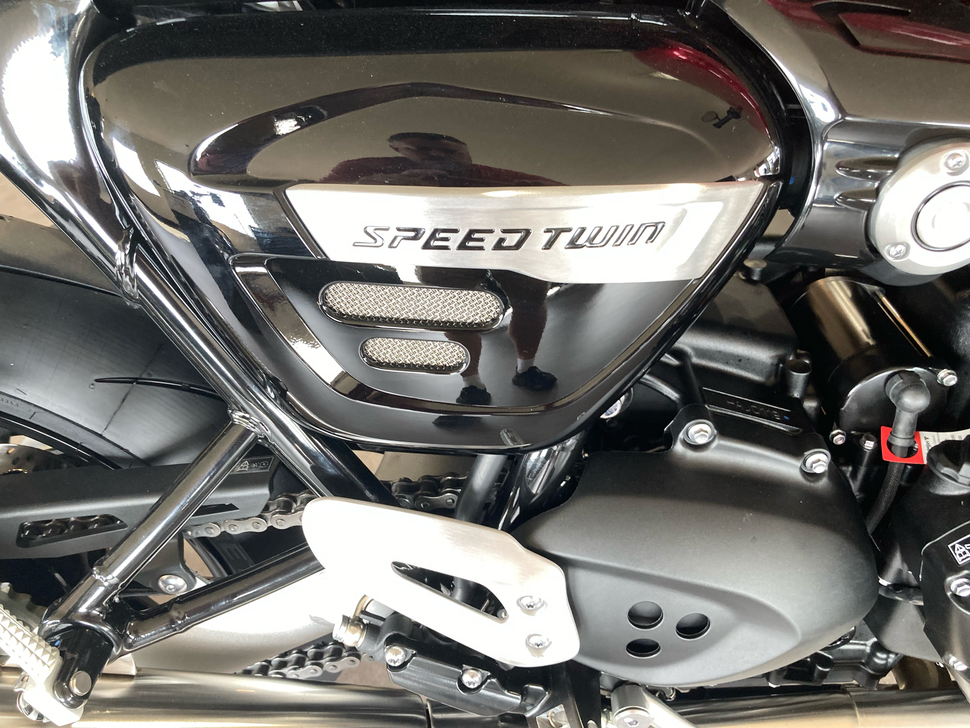 2022 Triumph Speed Twin in Belle Plaine, Minnesota - Photo 6