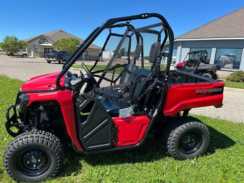 2025 Honda Pioneer 520 in Belle Plaine, Minnesota