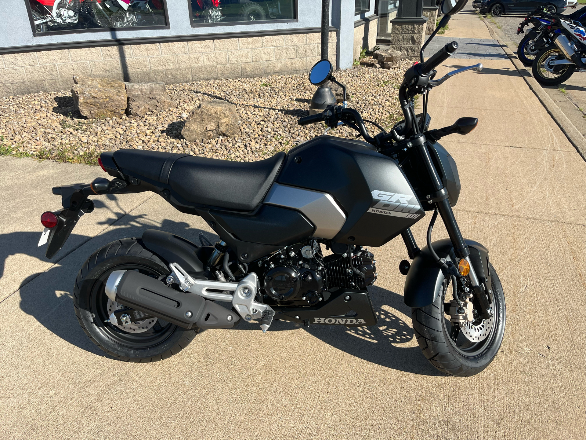 2025 Honda Grom SP in Belle Plaine, Minnesota - Photo 2