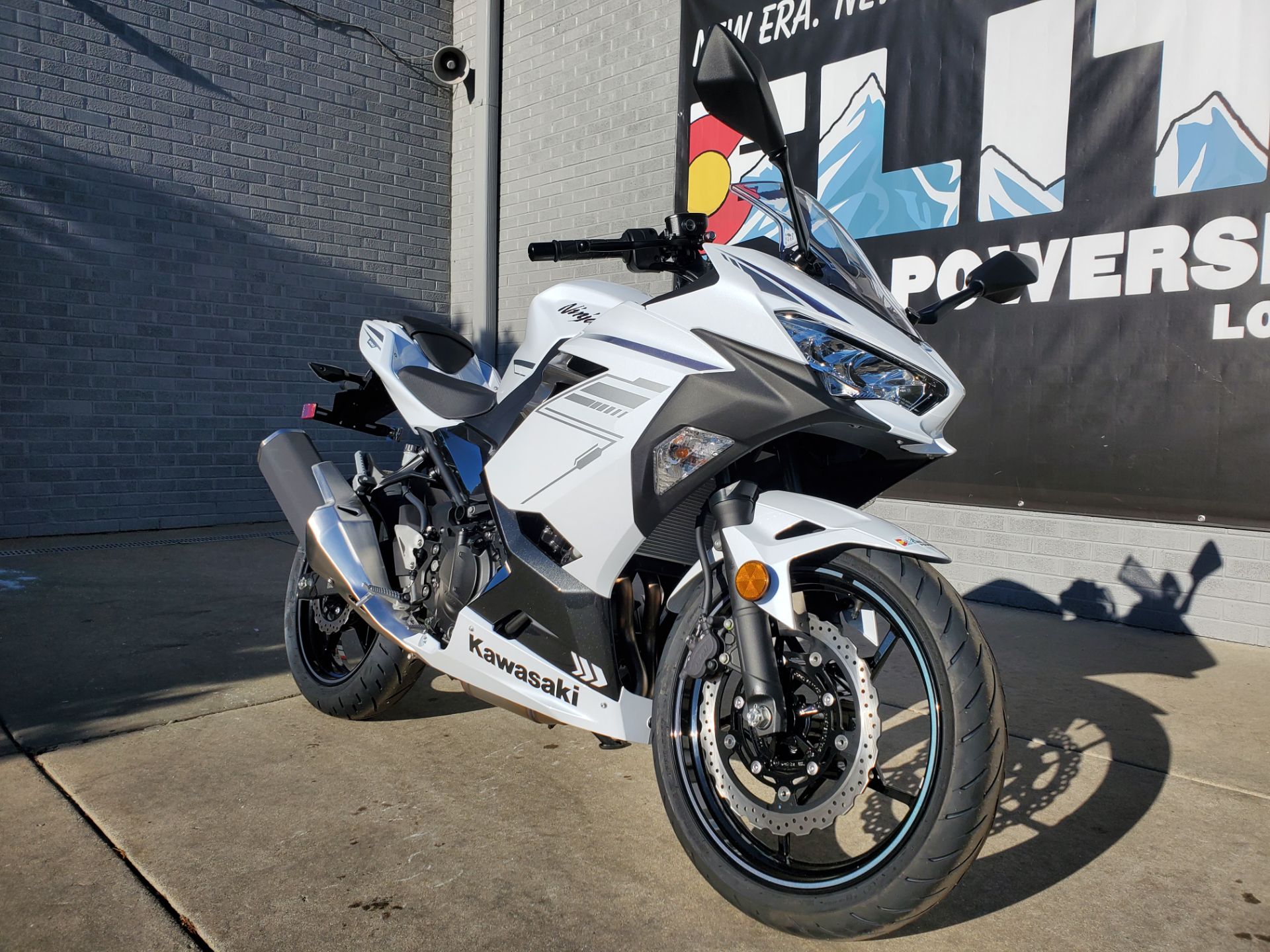 2023 Kawasaki Ninja 400 ABS in Longmont, Colorado - Photo 3