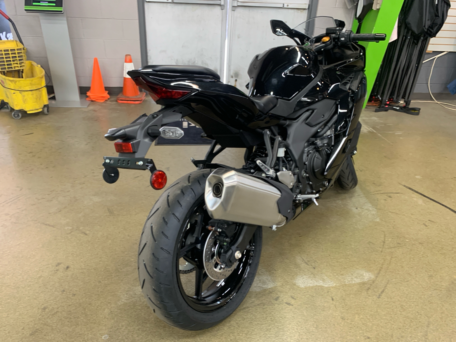 2024 Kawasaki Ninja ZX-4R ABS in Longmont, Colorado - Photo 4