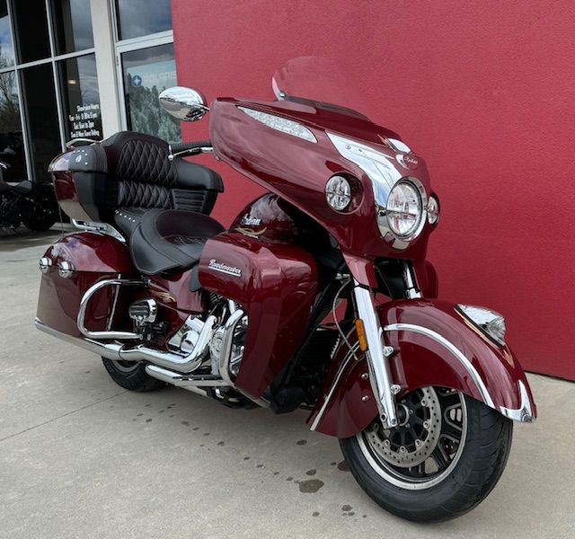 2017 Indian Motorcycle Roadmaster® in High Point, North Carolina - Photo 3