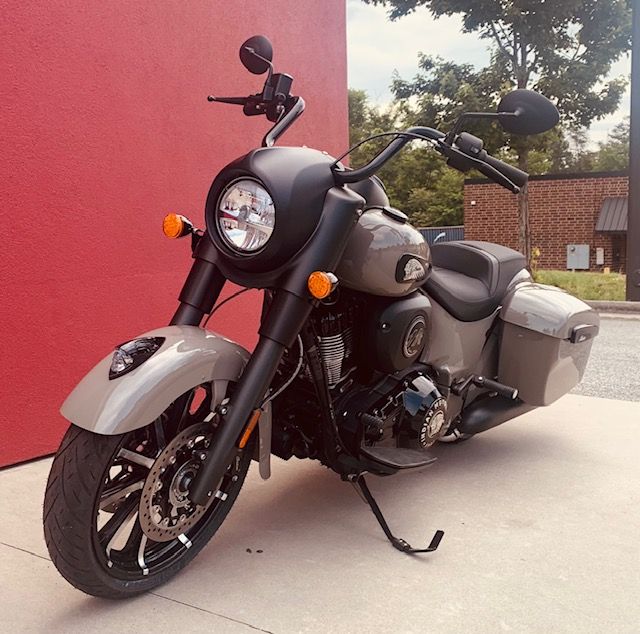 2023 Indian Motorcycle Springfield® Dark Horse® in High Point, North Carolina - Photo 6