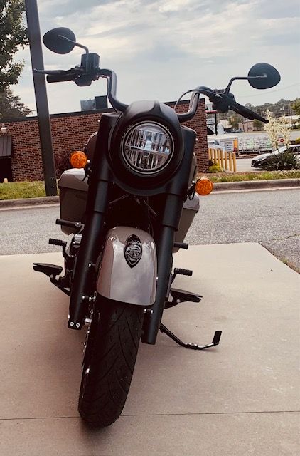 2023 Indian Motorcycle Springfield® Dark Horse® in High Point, North Carolina - Photo 9