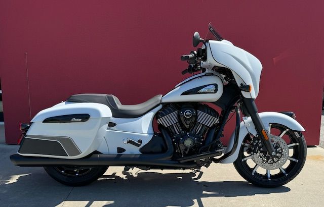2024 Indian Motorcycle Chieftain® Dark Horse® in High Point, North Carolina - Photo 1