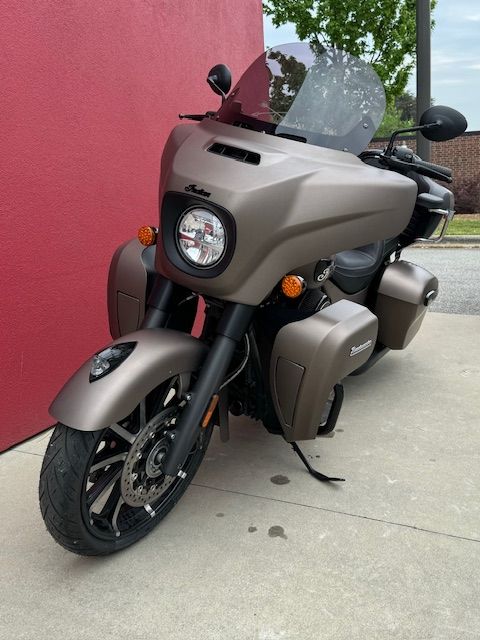 2021 Indian Motorcycle Roadmaster® Dark Horse® in High Point, North Carolina - Photo 5