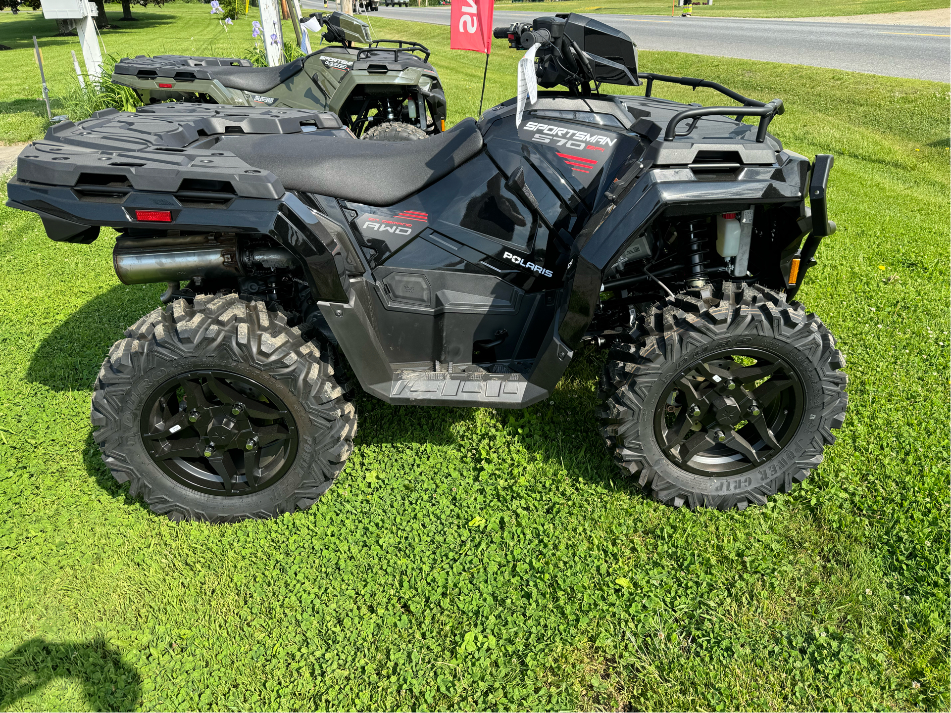 2024 Polaris Sportsman 570 Trail in Unity, Maine - Photo 3