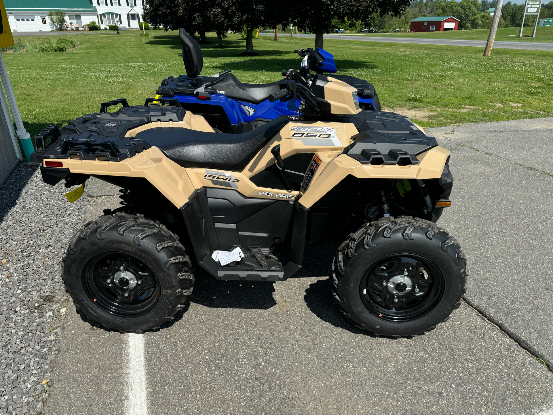 2024 Polaris Sportsman 850 in Unity, Maine - Photo 4