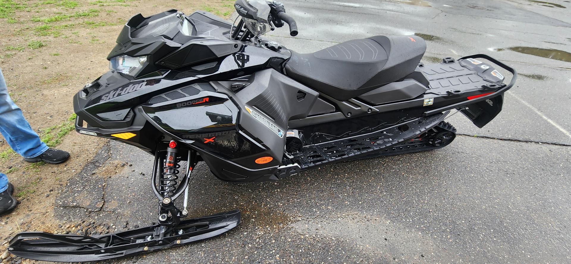 2022 Ski-Doo Renegade X-RS 900 ACE Turbo R ES RipSaw 1.25 in Unity, Maine - Photo 3