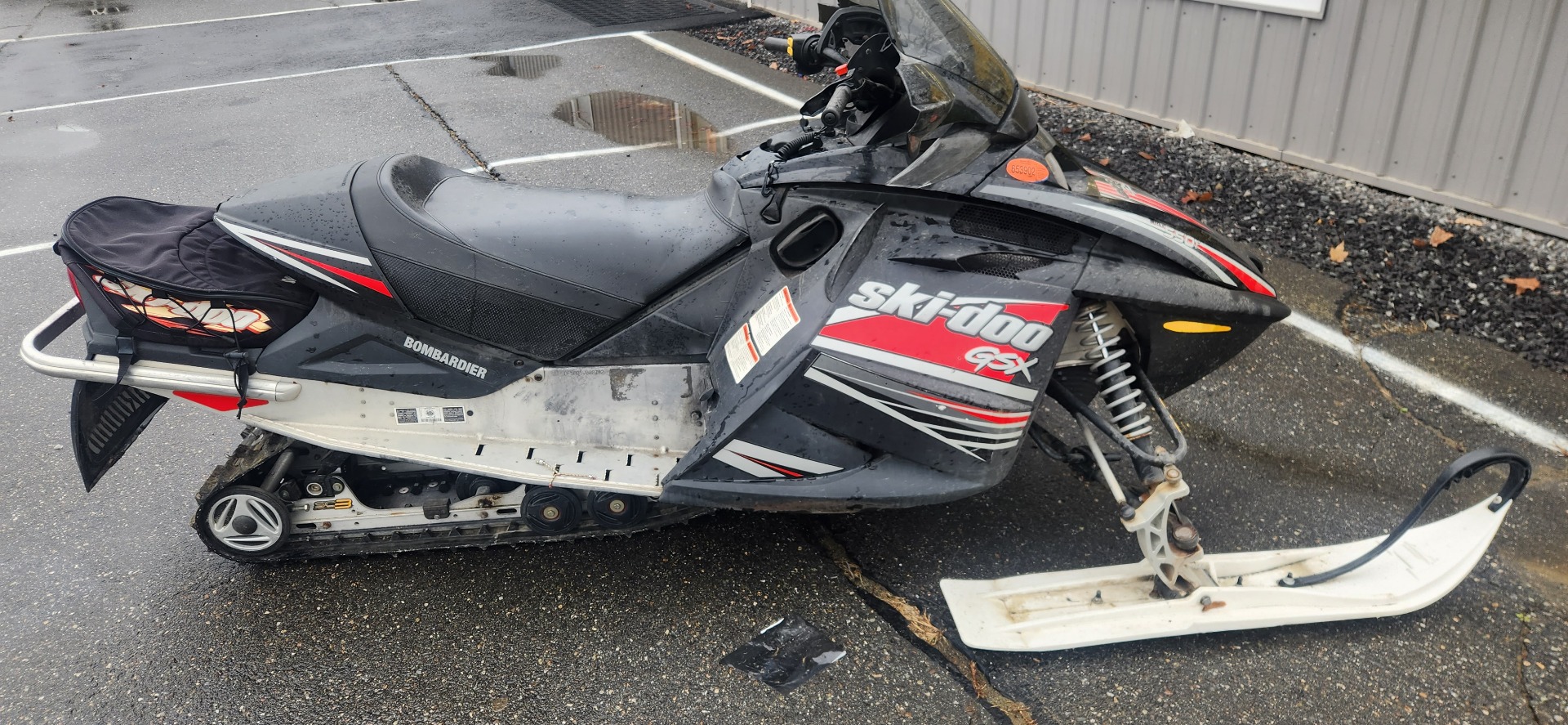 2005 Ski-Doo GSX Fan 550 in Unity, Maine - Photo 3