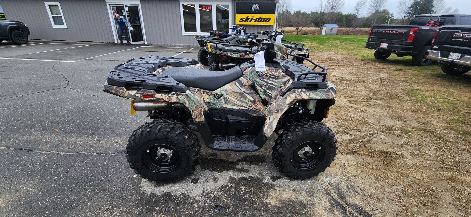 2024 Polaris Sportsman 570 in Unity, Maine - Photo 2