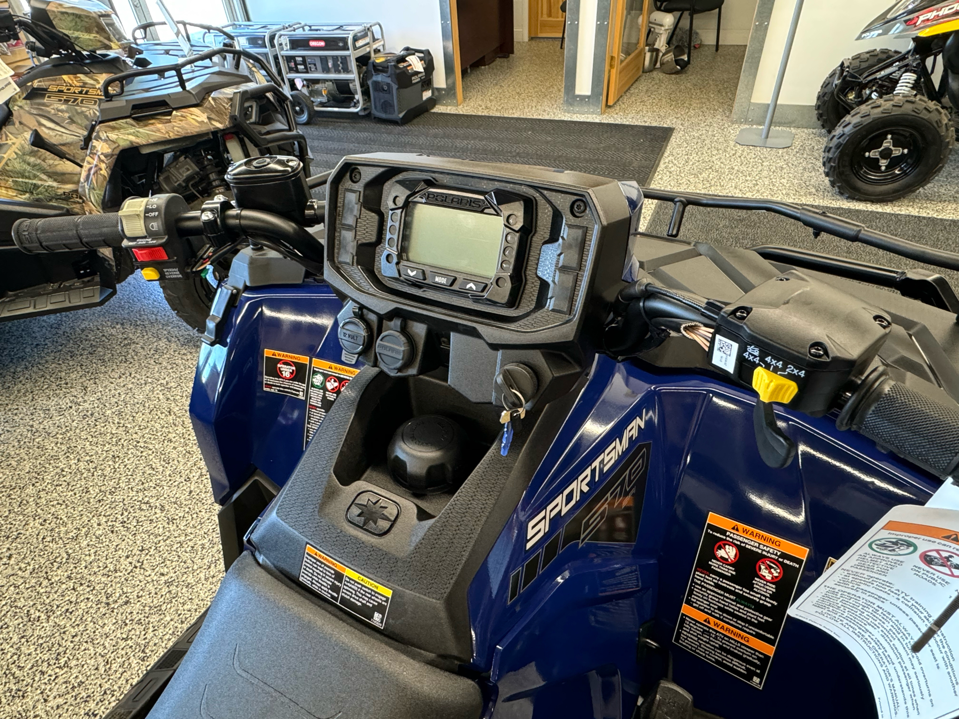 2025 Polaris Sportsman Touring 570 Premium in Unity, Maine - Photo 5