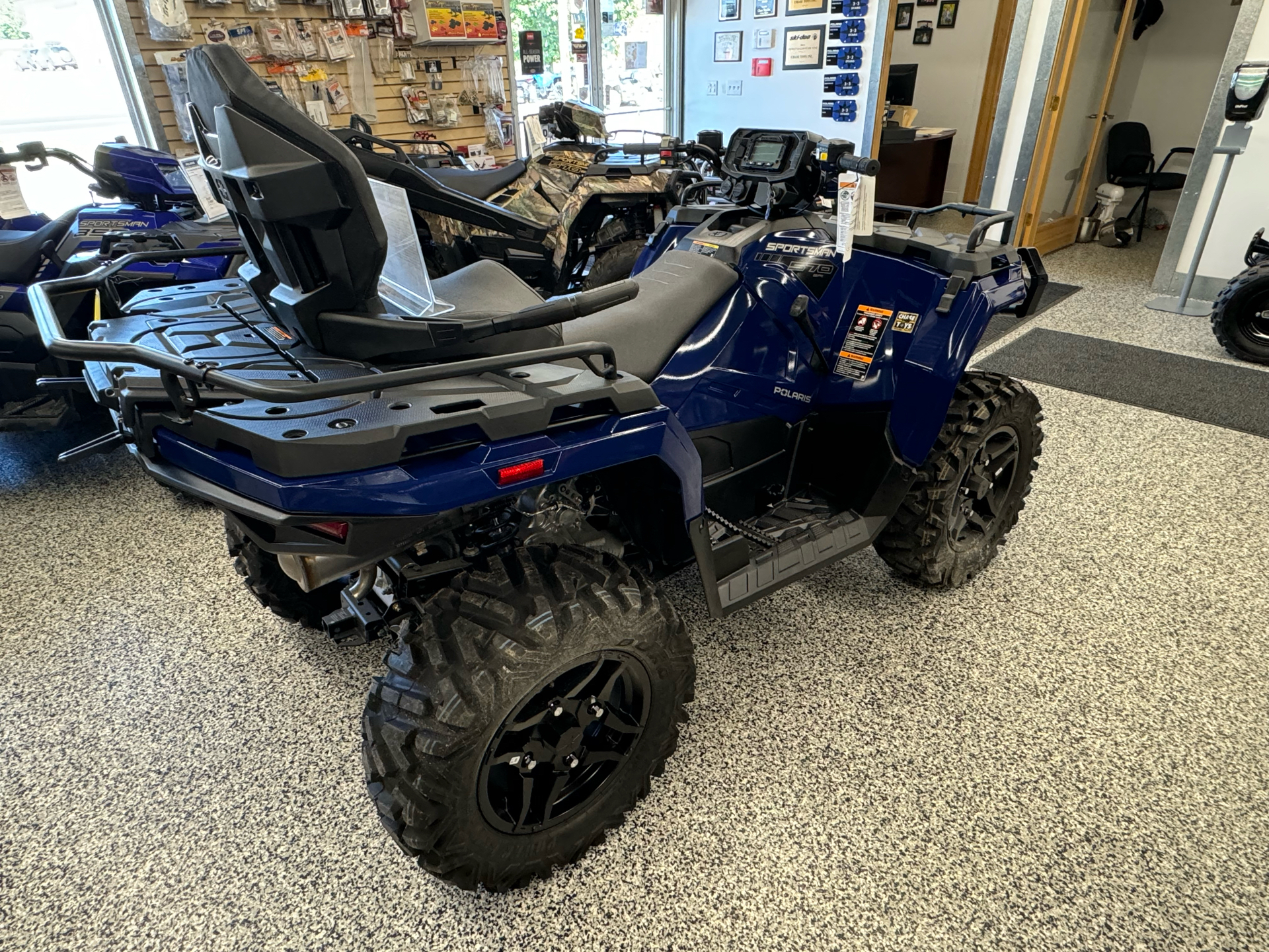 2025 Polaris Sportsman Touring 570 Premium in Unity, Maine - Photo 6