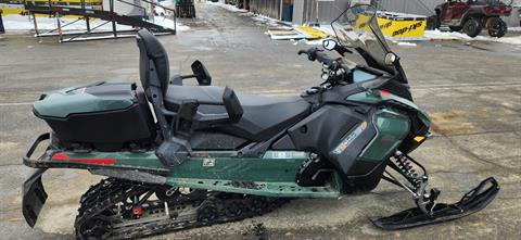 2024 Ski-Doo Grand Touring LE with Luxury Package 900 ACE Turbo Silent Ice Track II 1.25 in Unity, Maine - Photo 2