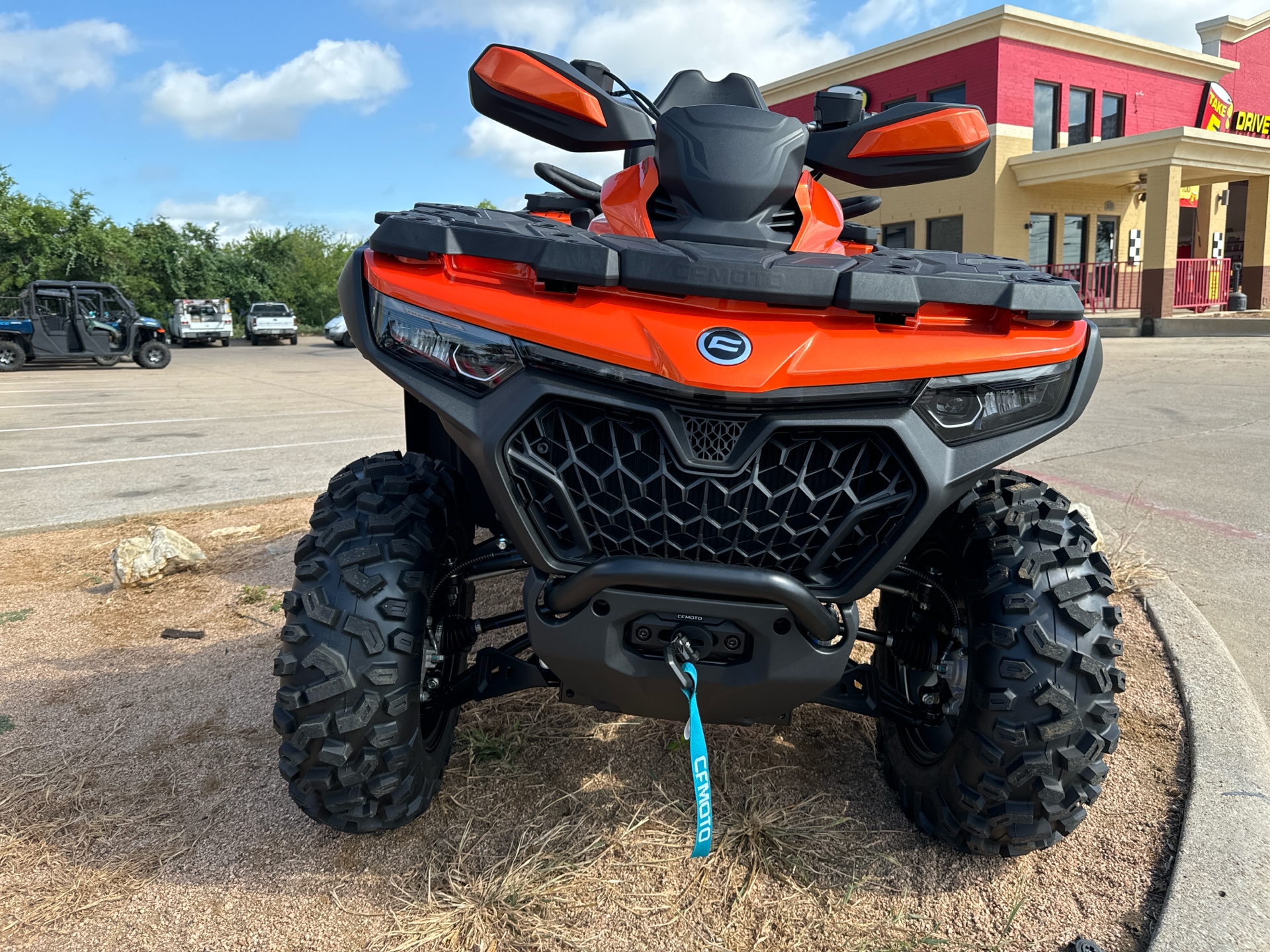 2024 CFMOTO CForce 800 Touring in Burleson, Texas - Photo 4