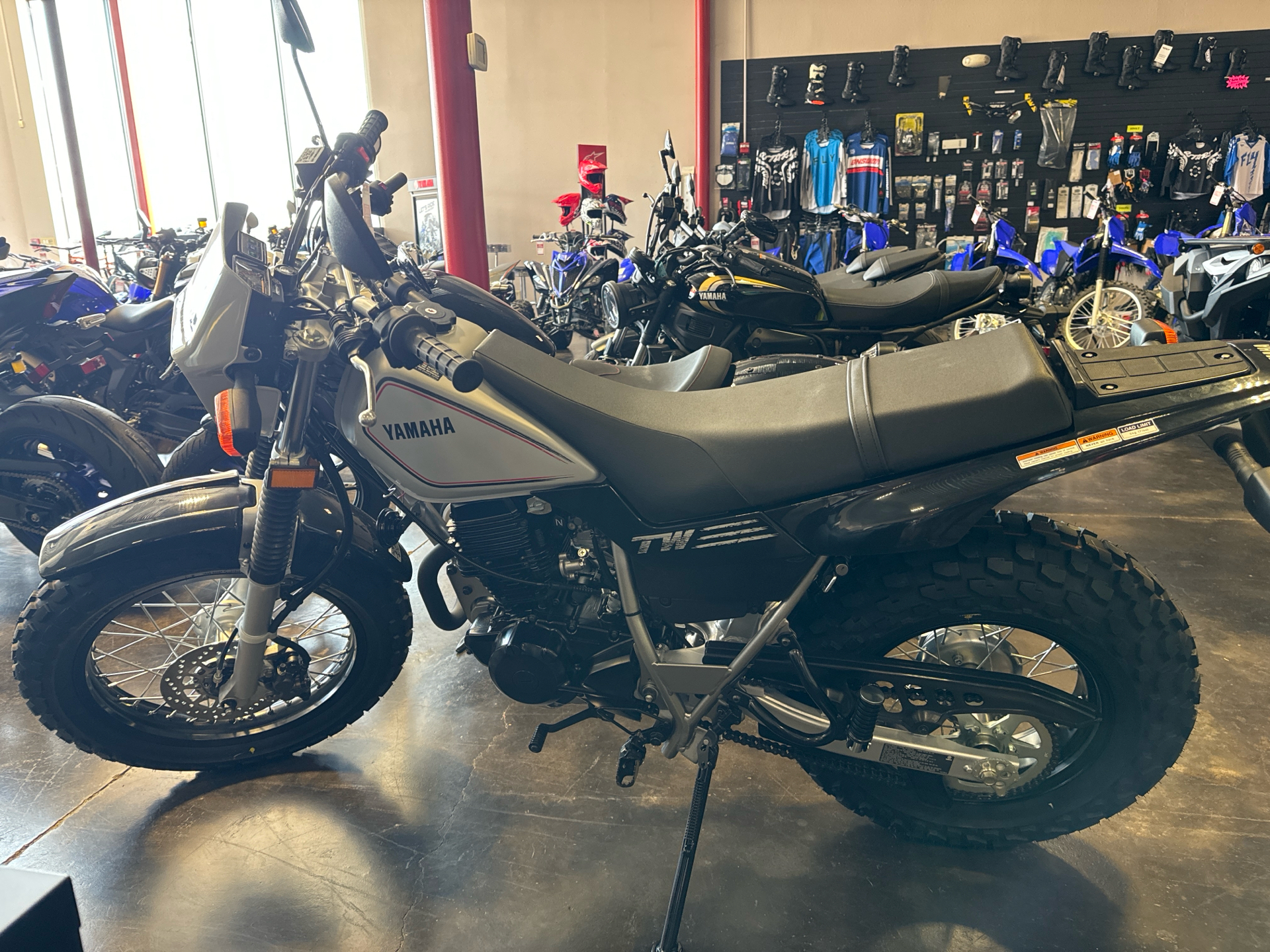 2025 Yamaha TW200 in Burleson, Texas - Photo 2