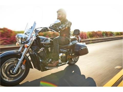 2014 Yamaha V Star 1300 Tourer in Burleson, Texas - Photo 8