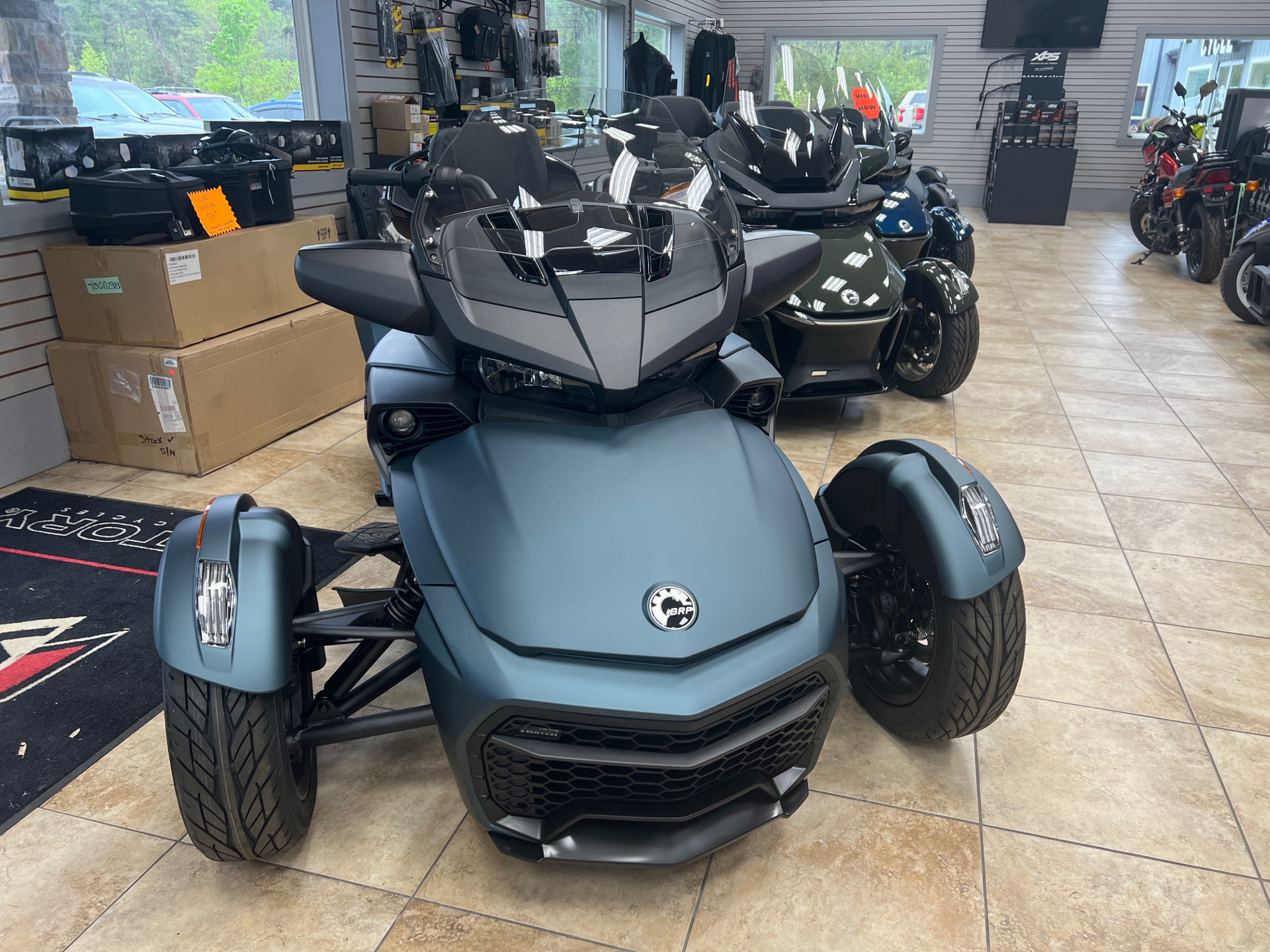 2023 Can-Am Spyder F3 Limited Special Series in Berkeley Springs, West Virginia - Photo 2