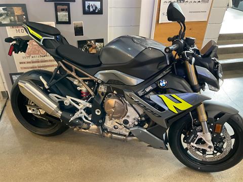 2024 BMW S 1000 R in Middletown, Ohio - Photo 2