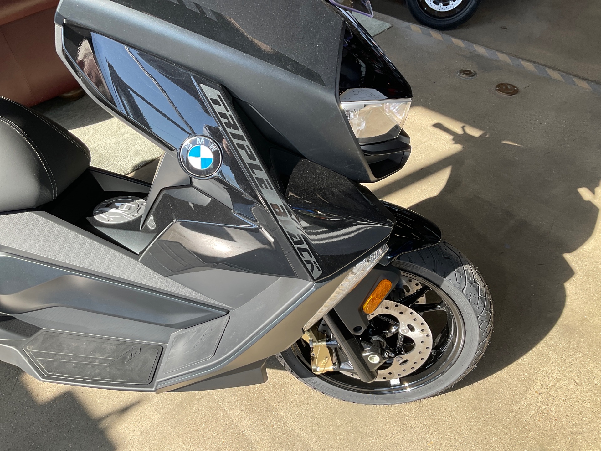 2024 BMW C 400 GT in Middletown, Ohio - Photo 2