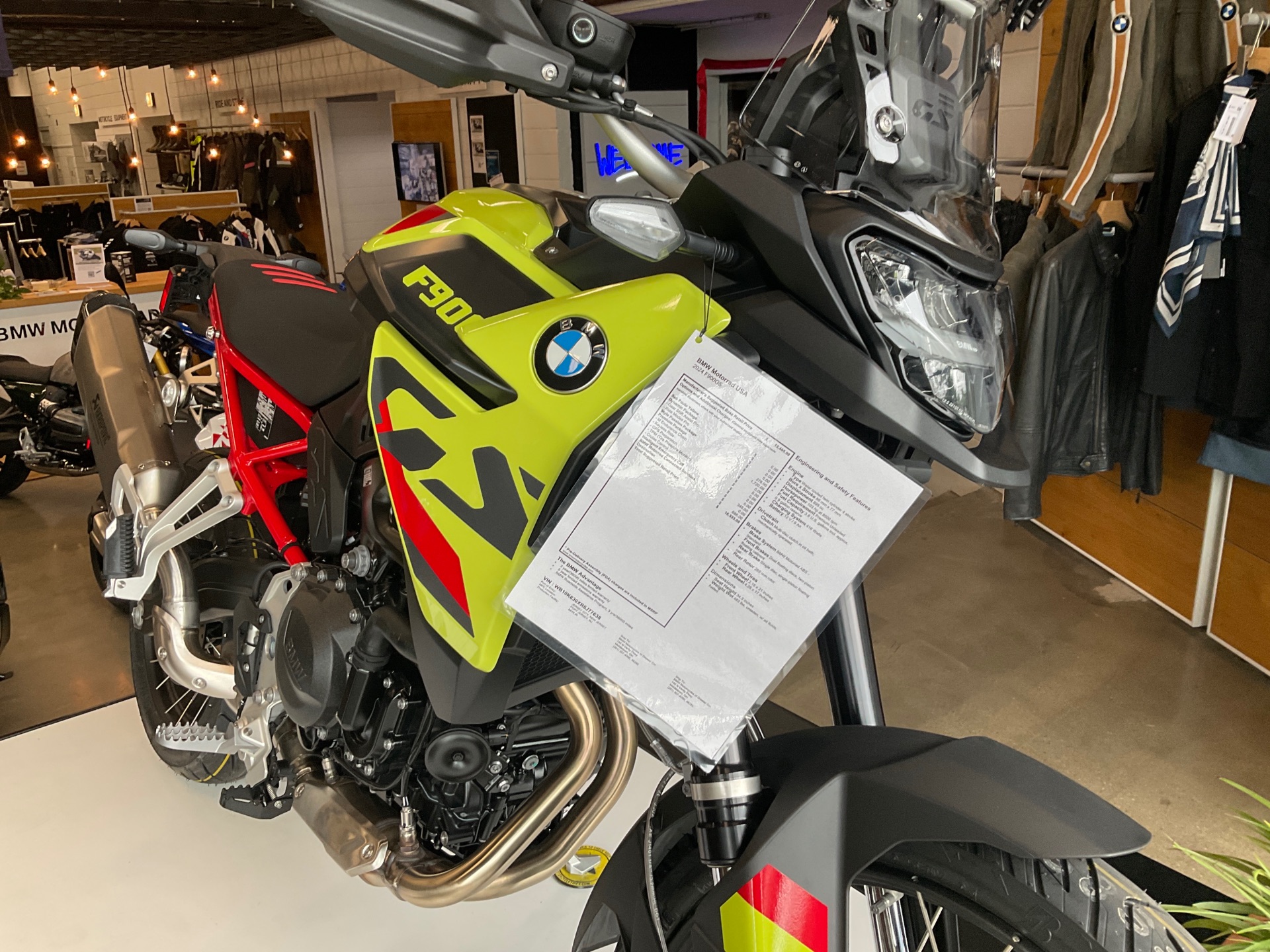 2024 BMW F 900 GS in Middletown, Ohio - Photo 2