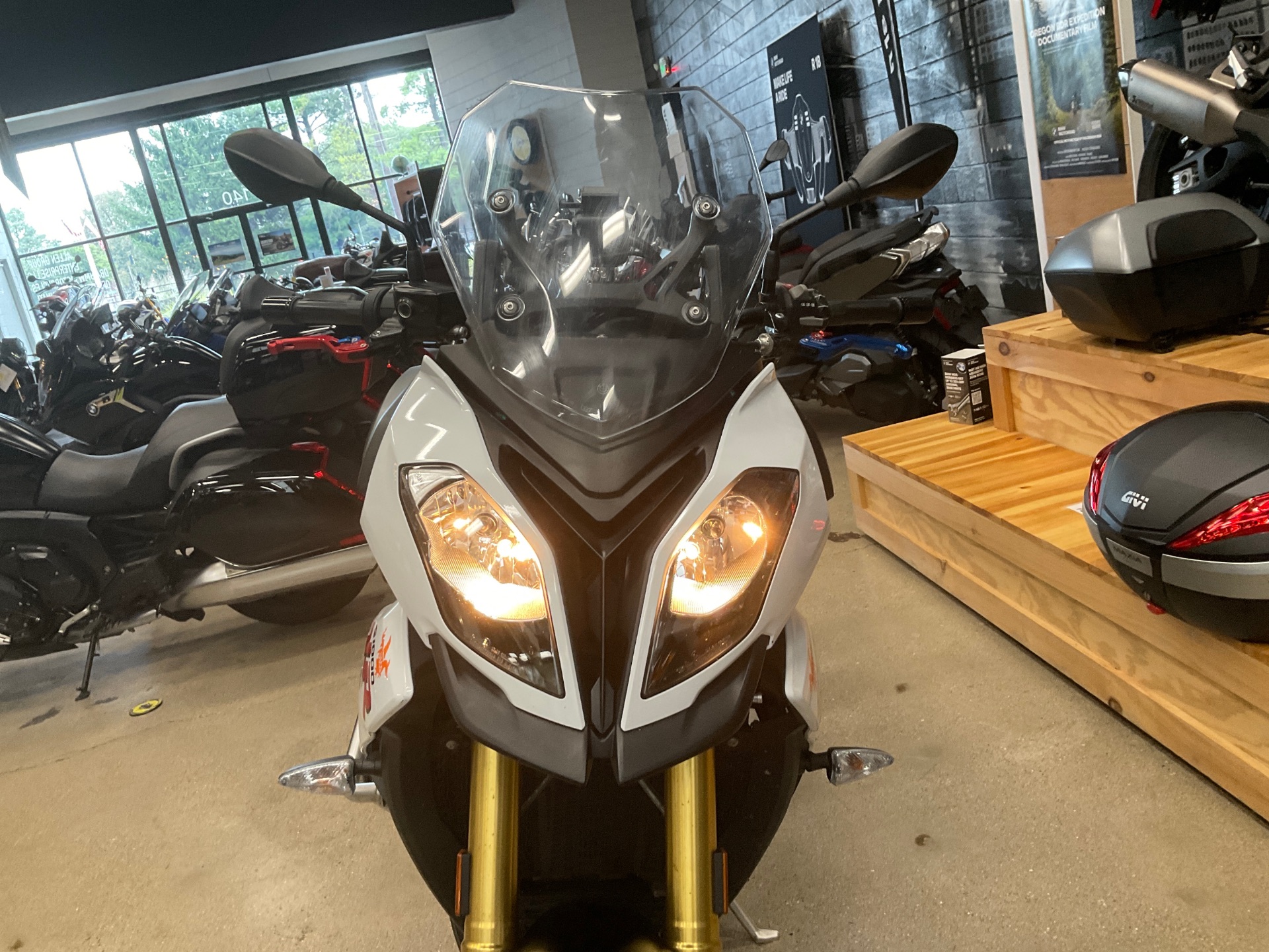 2016 BMW S 1000 XR in Middletown, Ohio - Photo 6