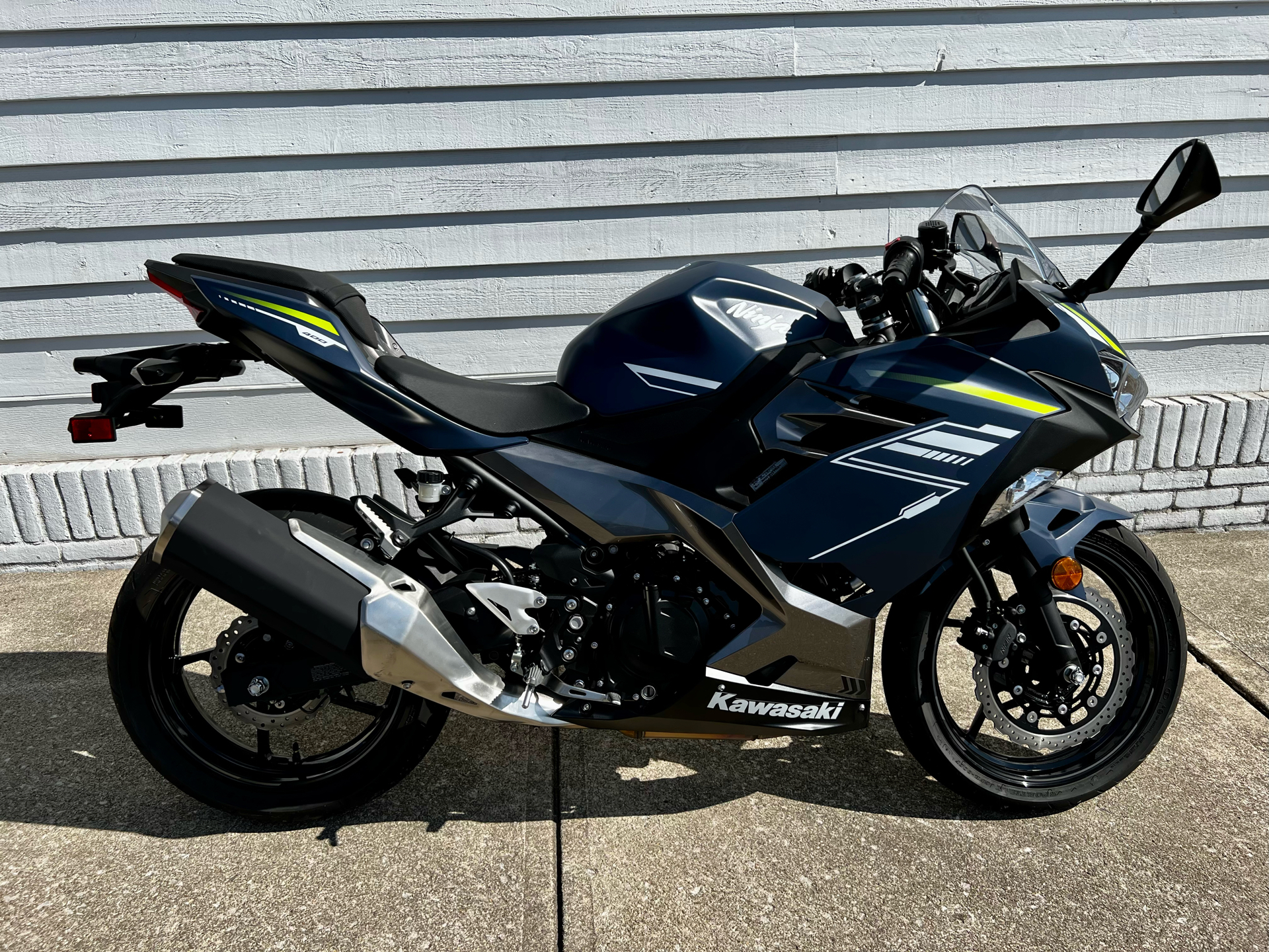 2022 Kawasaki Ninja 400 in Columbus, Ohio - Photo 1