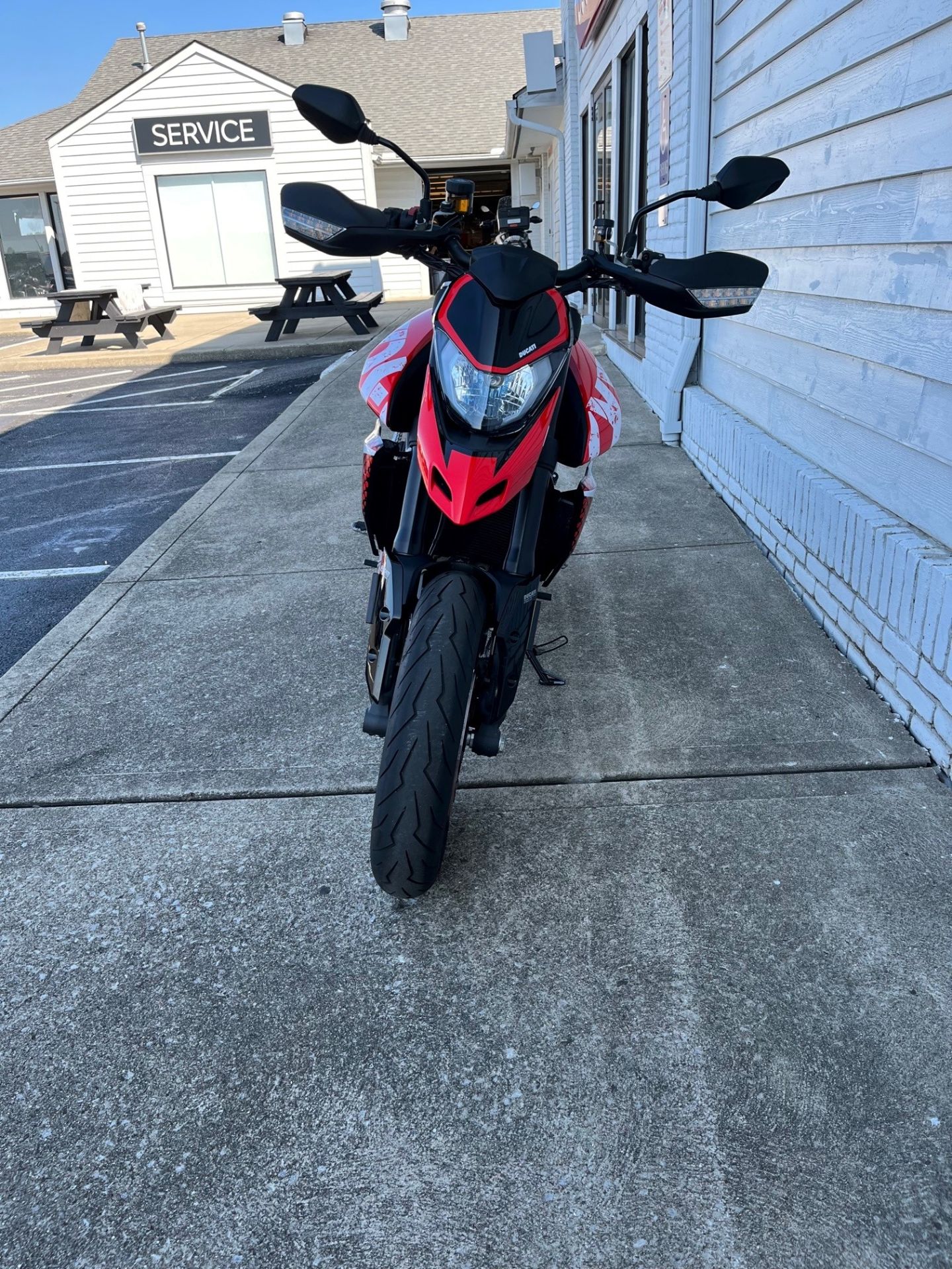 2022 Ducati Hypermotard 950 RVE in Columbus, Ohio - Photo 3