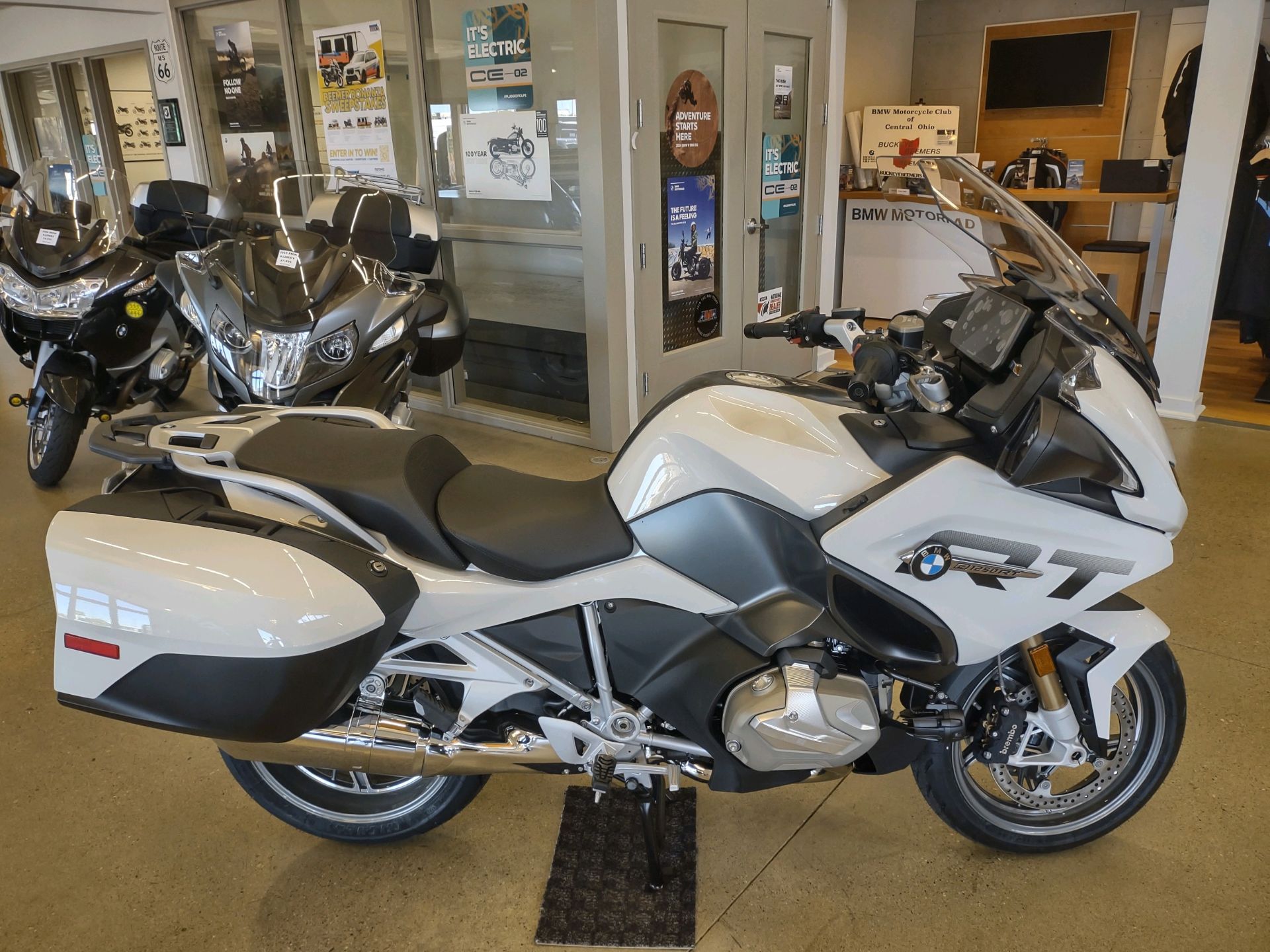 2024 BMW R 1250 RT in Columbus, Ohio - Photo 1