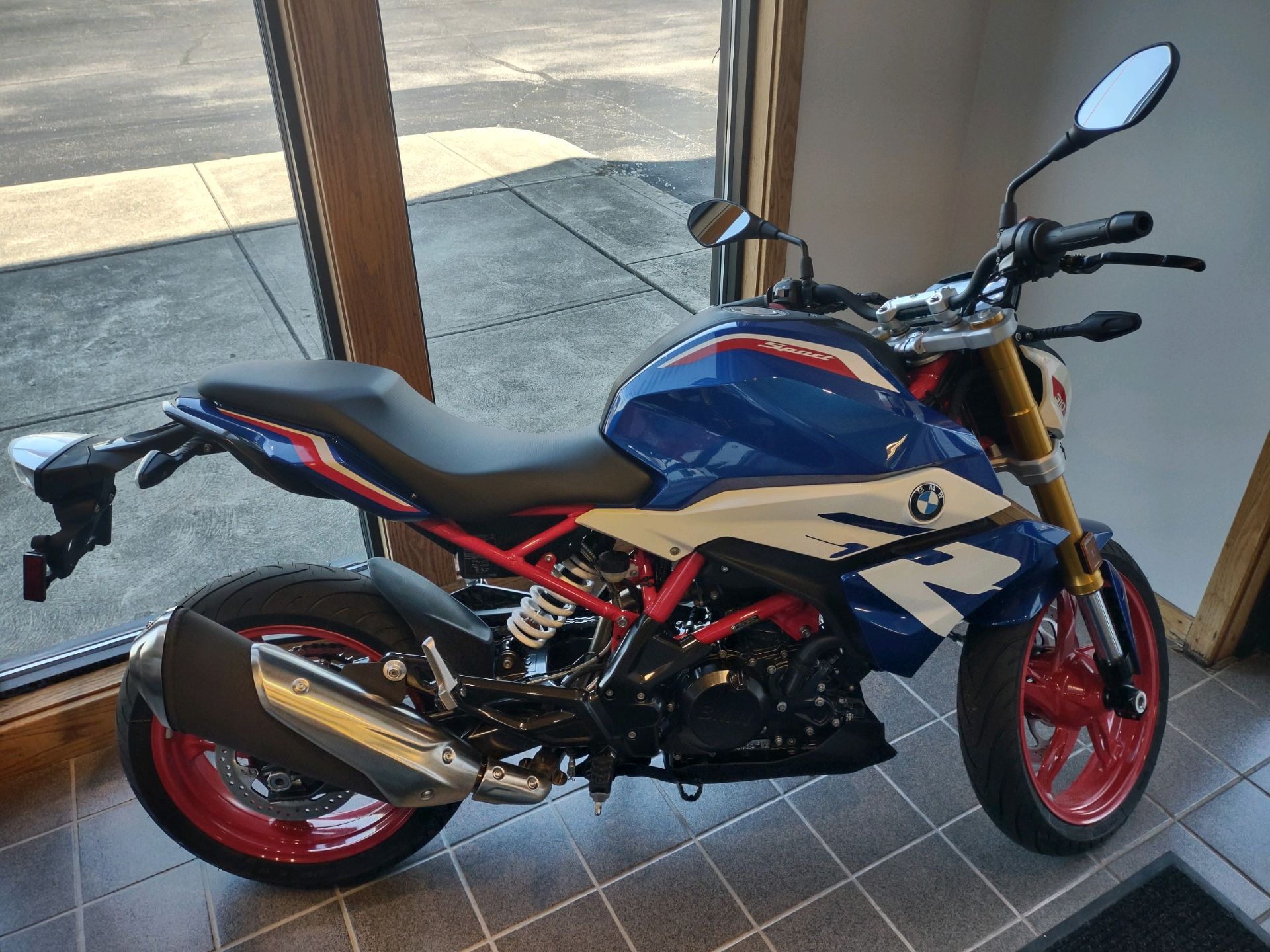 2024 BMW G 310 R in Columbus, Ohio - Photo 1