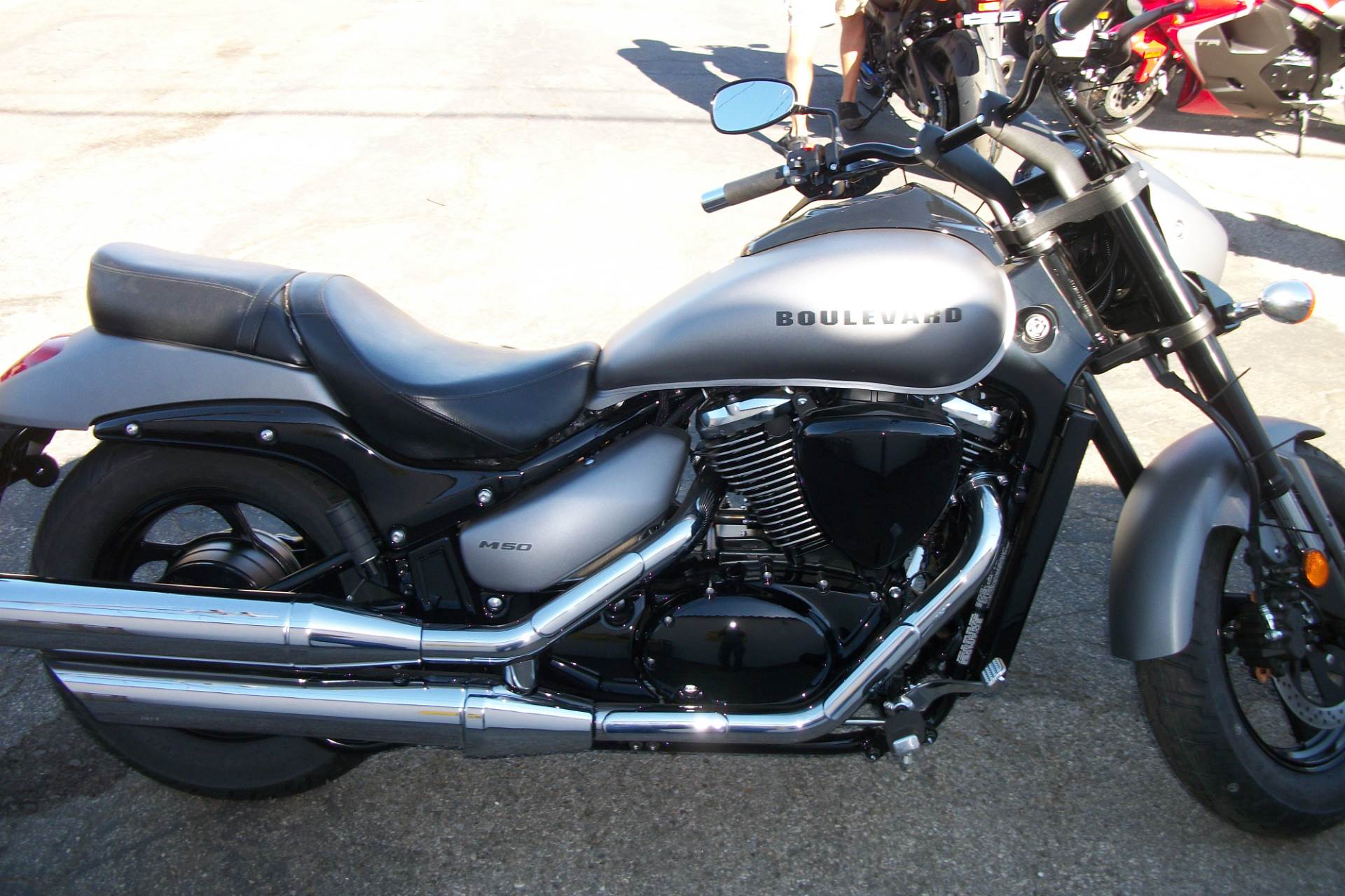 Suzuki Boulevard m50