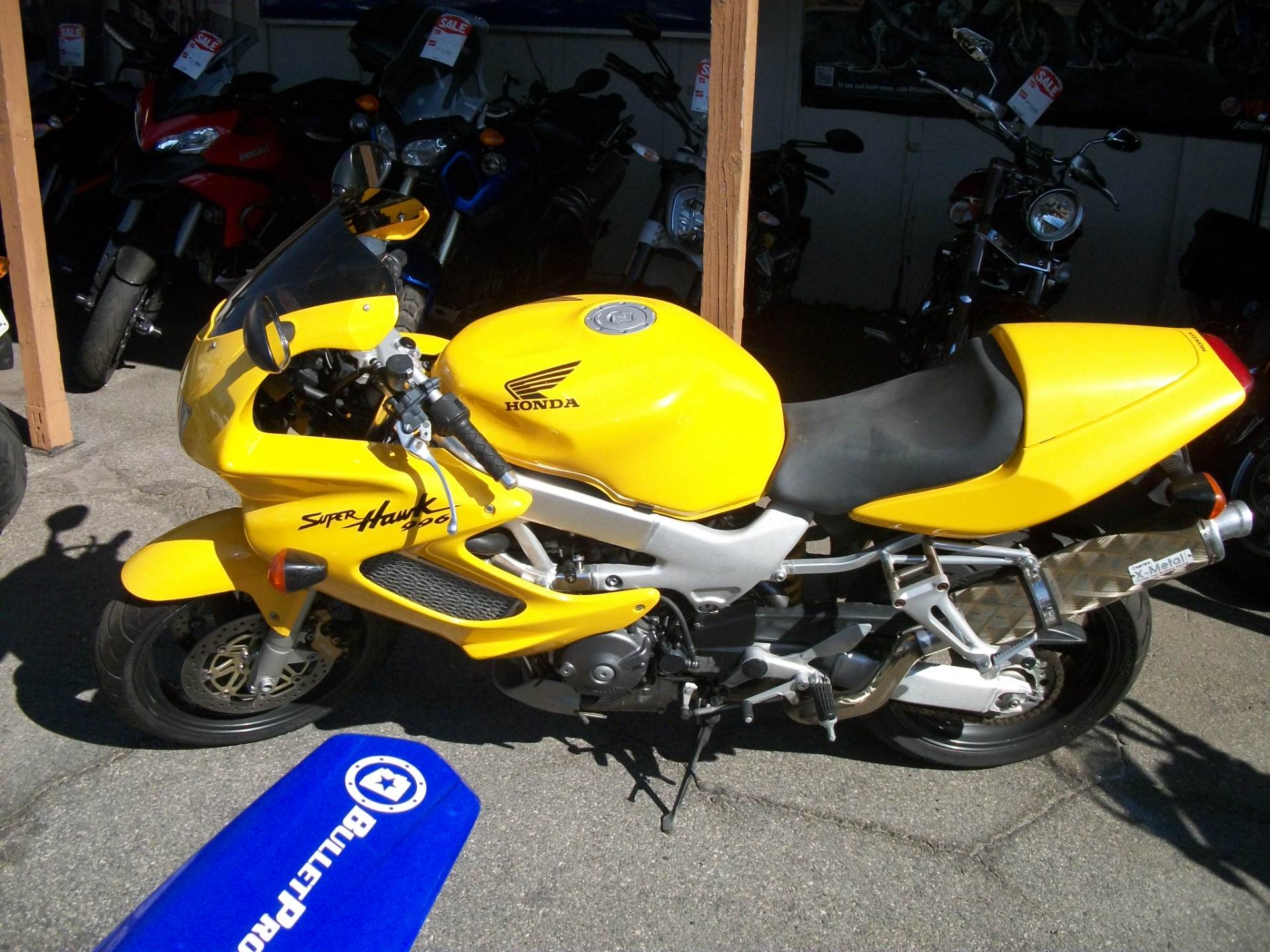 Honda vtr1000f аккумулятор