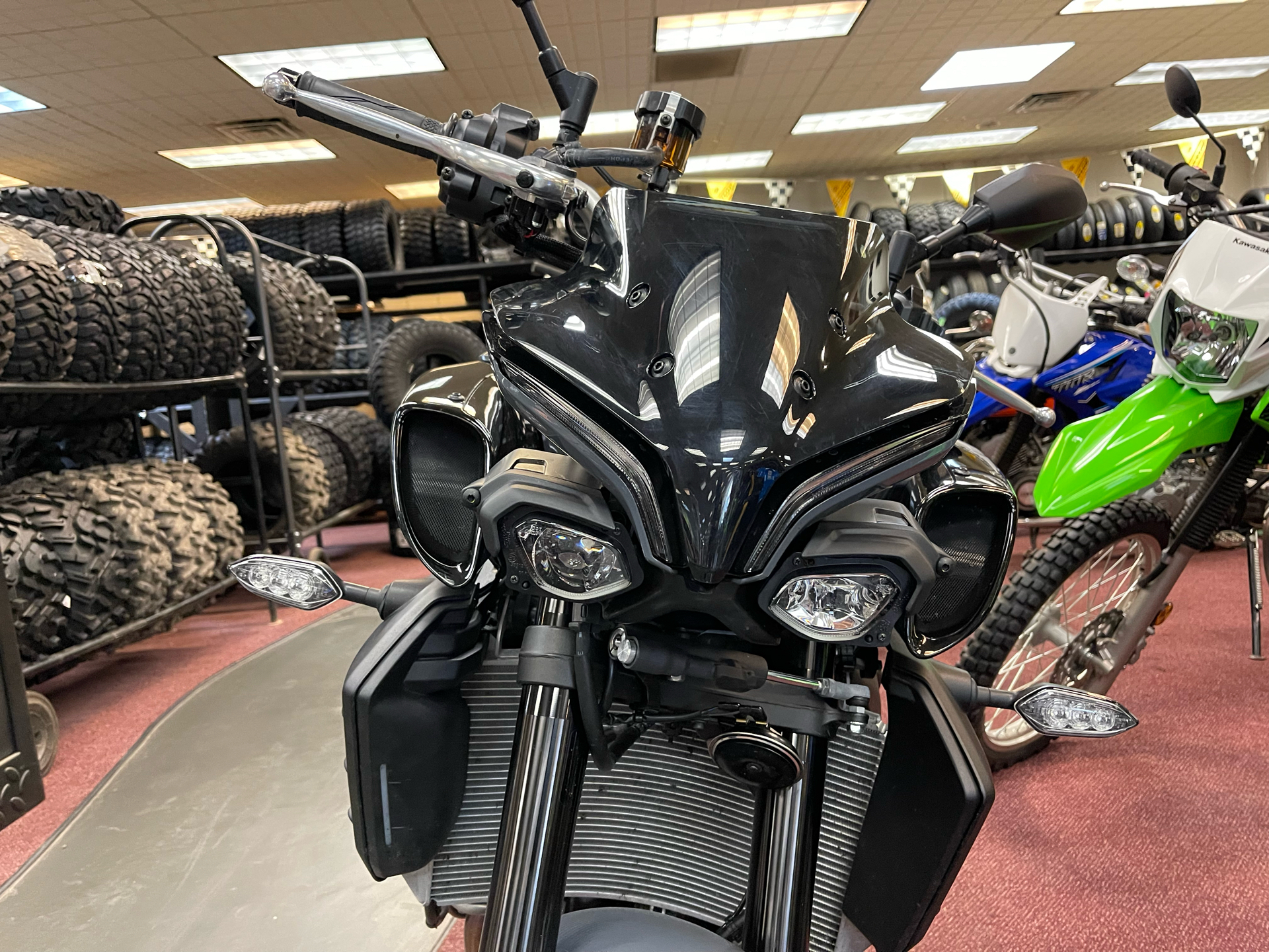 2022 Yamaha MT-10 in Petersburg, West Virginia - Photo 14