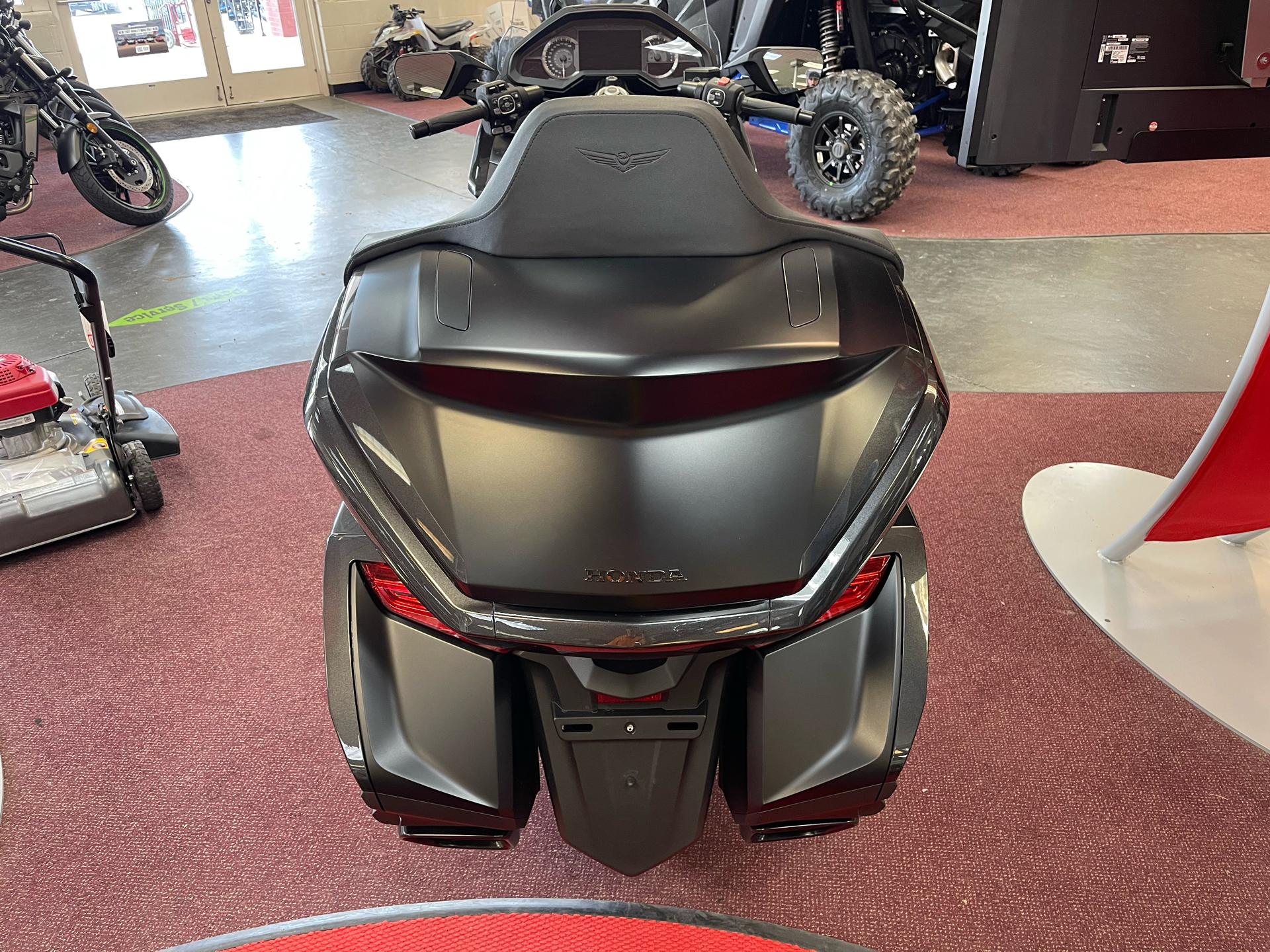 2022 Honda Gold Wing Tour Automatic DCT in Petersburg, West Virginia - Photo 3