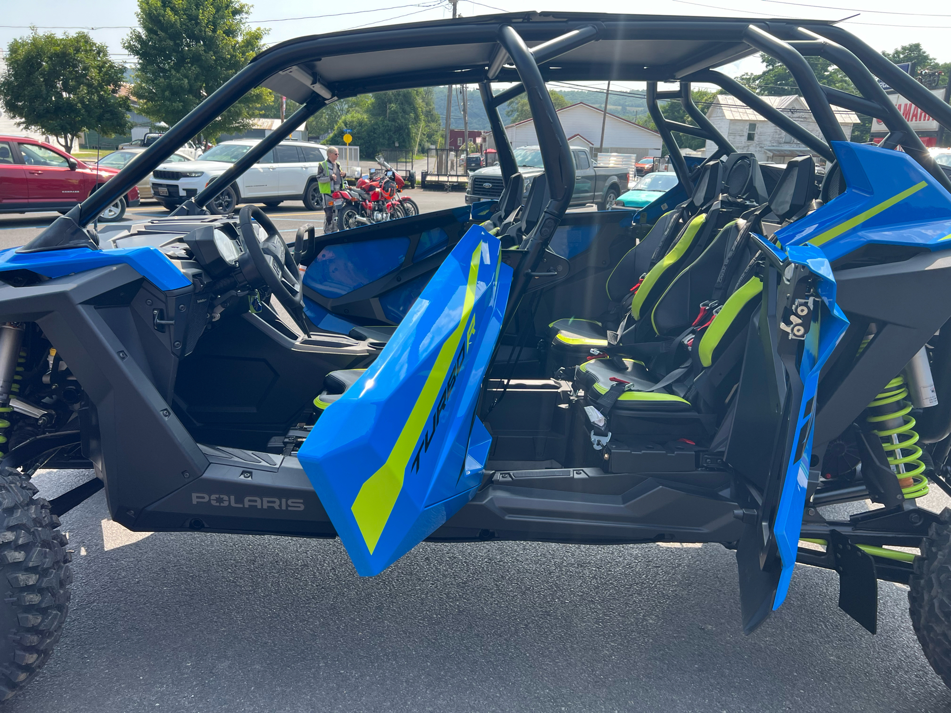 2024 Polaris RZR Turbo R 4 Premium in Petersburg, West Virginia - Photo 10