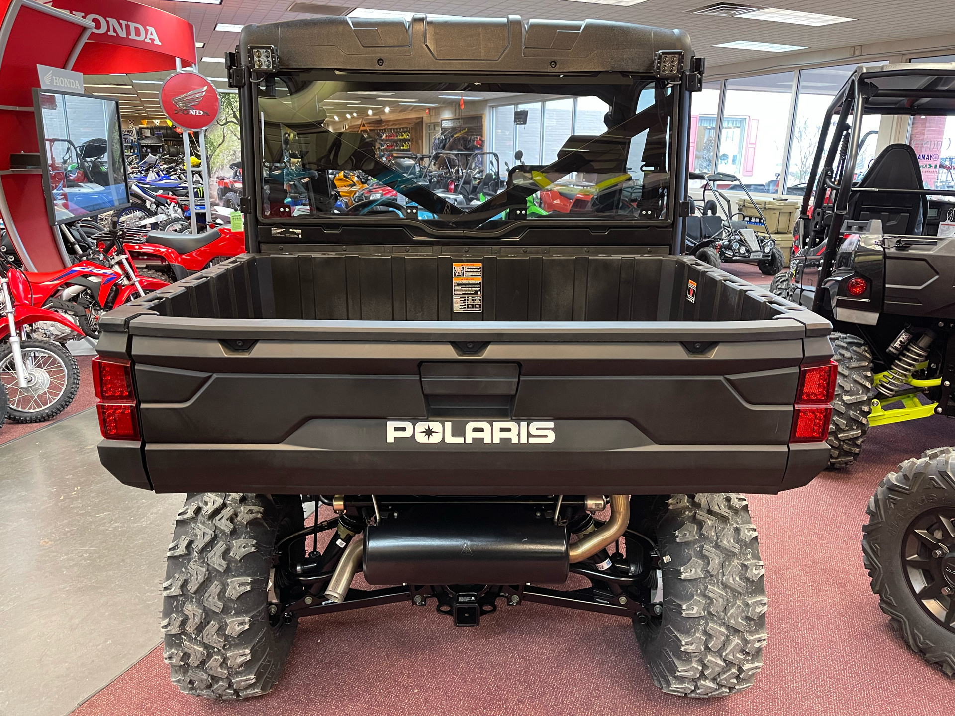 2023 Polaris Ranger 1000 Premium in Petersburg, West Virginia - Photo 10