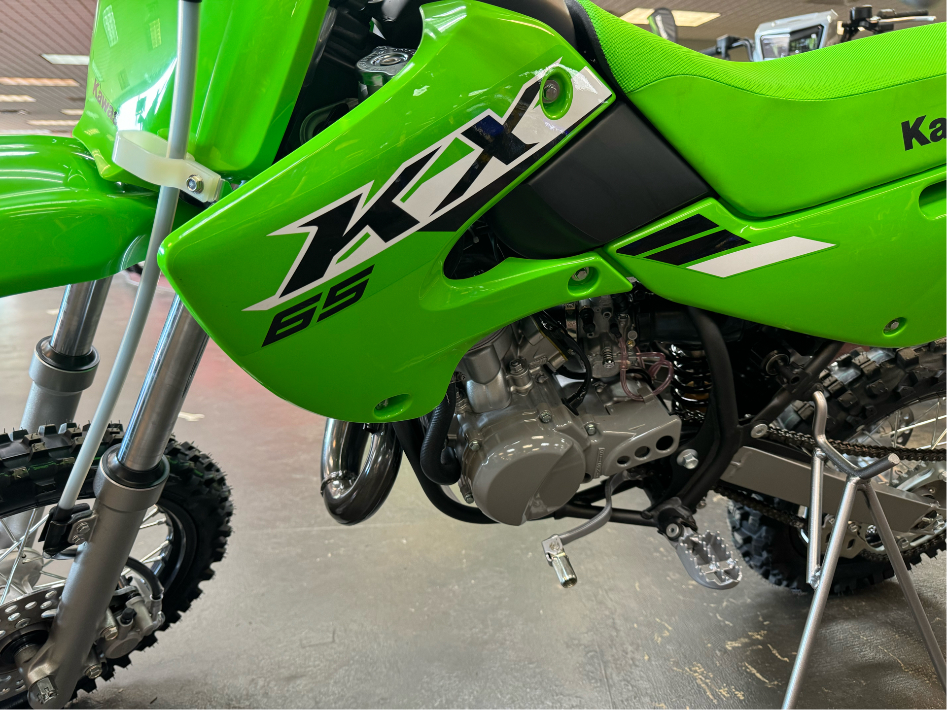 2025 Kawasaki KX 65 in Petersburg, West Virginia - Photo 8