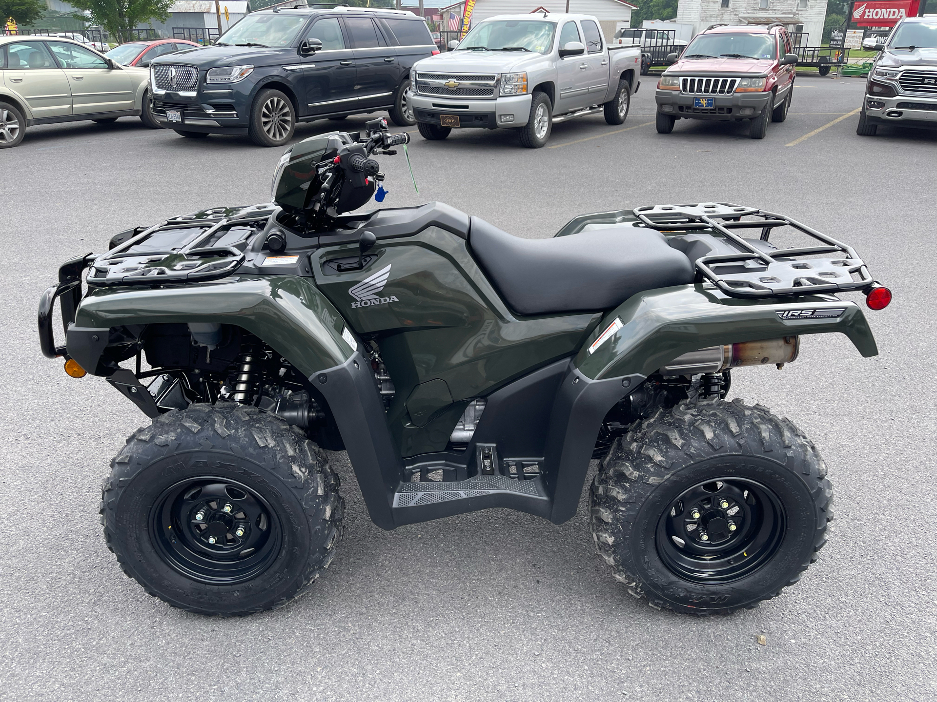 2024 Honda FourTrax Foreman Rubicon 4x4 Automatic DCT in Petersburg, West Virginia - Photo 2