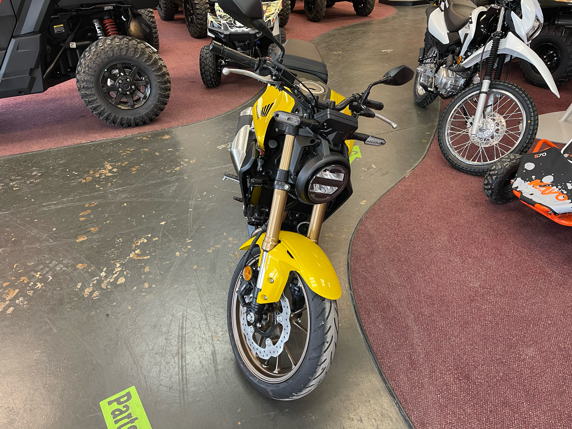 2024 Honda CB300R ABS in Petersburg, West Virginia - Photo 3