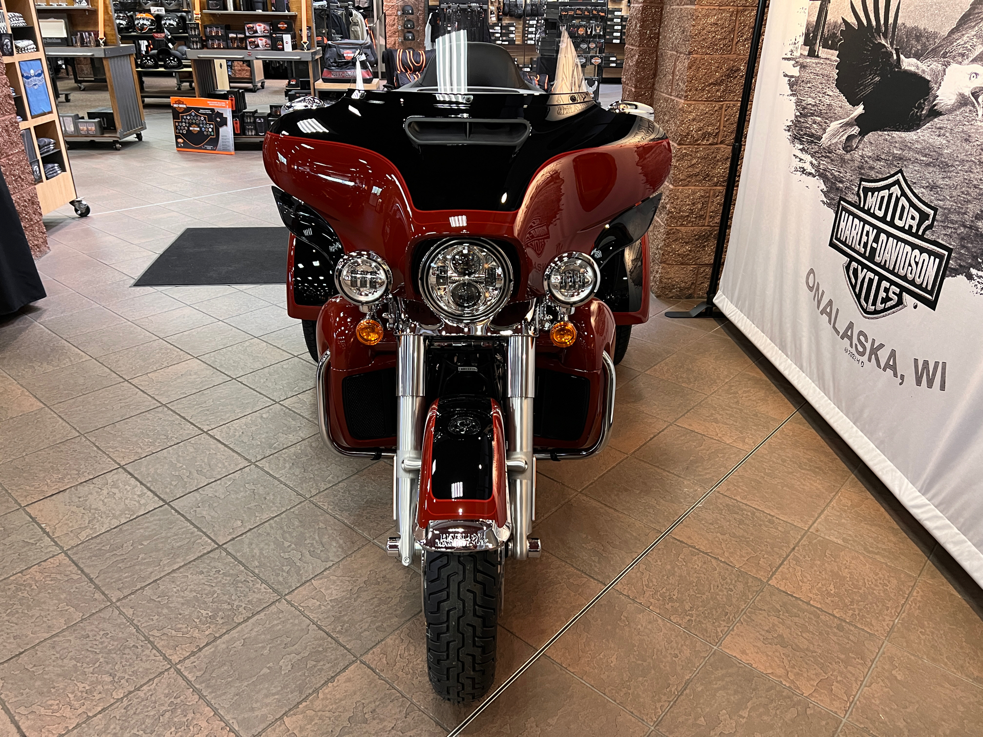 2024 Harley-Davidson Tri Glide® Ultra in Onalaska, Wisconsin - Photo 7