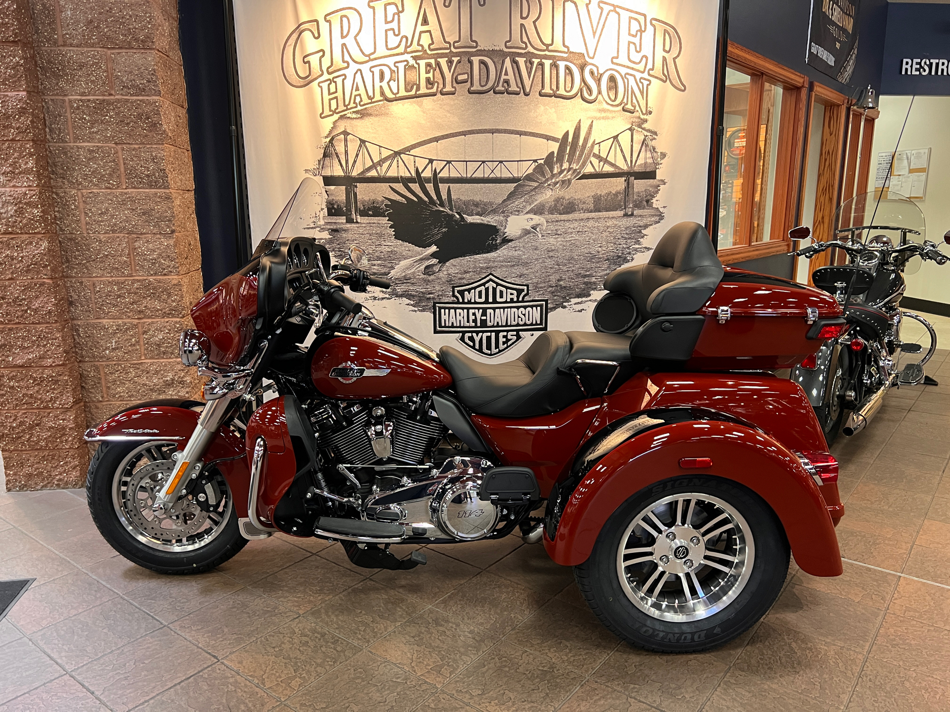 2024 Harley-Davidson Tri Glide® Ultra in Onalaska, Wisconsin - Photo 12