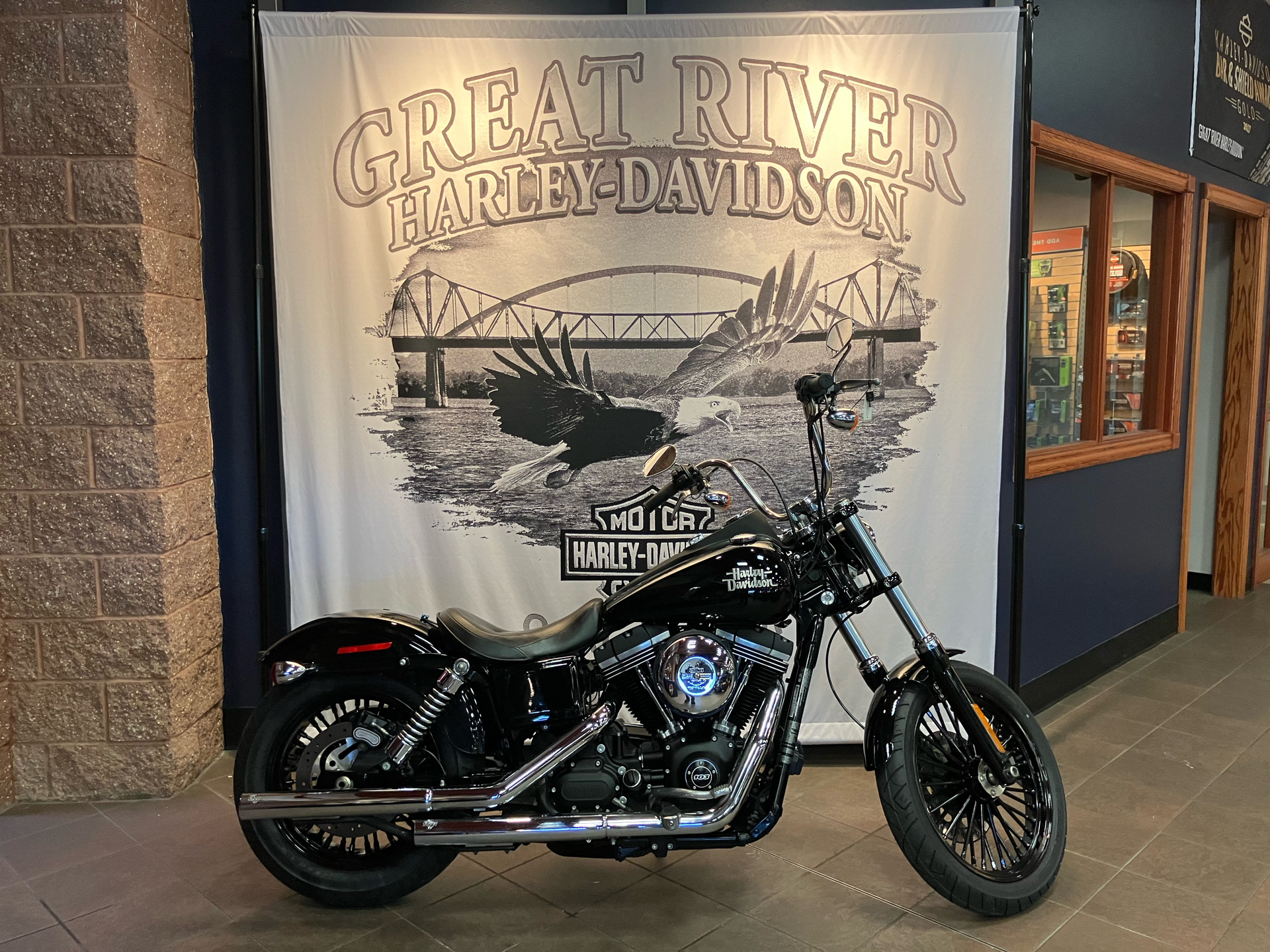 2017 Harley-Davidson Street Bob® in Onalaska, Wisconsin - Photo 1