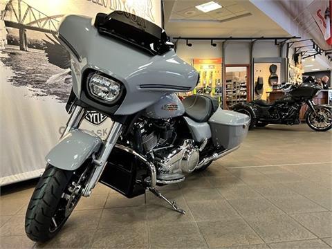 2024 Harley-Davidson Street Glide® in Onalaska, Wisconsin - Photo 15