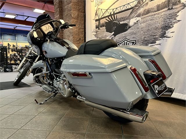 2024 Harley-Davidson Street Glide® in Onalaska, Wisconsin - Photo 16