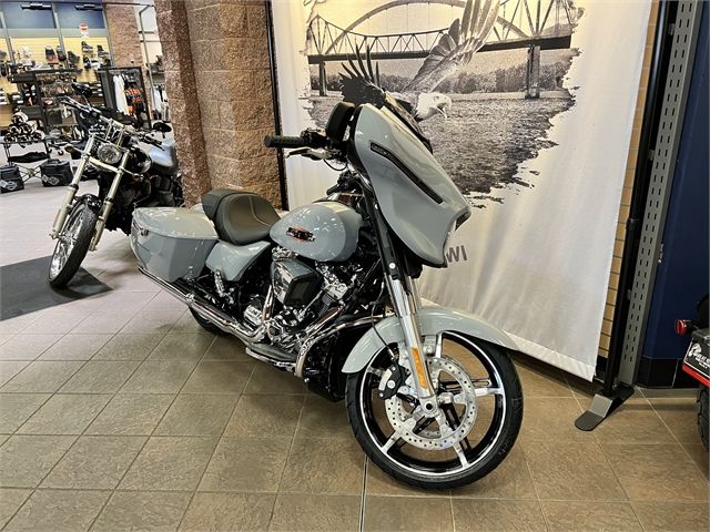 2024 Harley-Davidson Street Glide® in Onalaska, Wisconsin - Photo 5