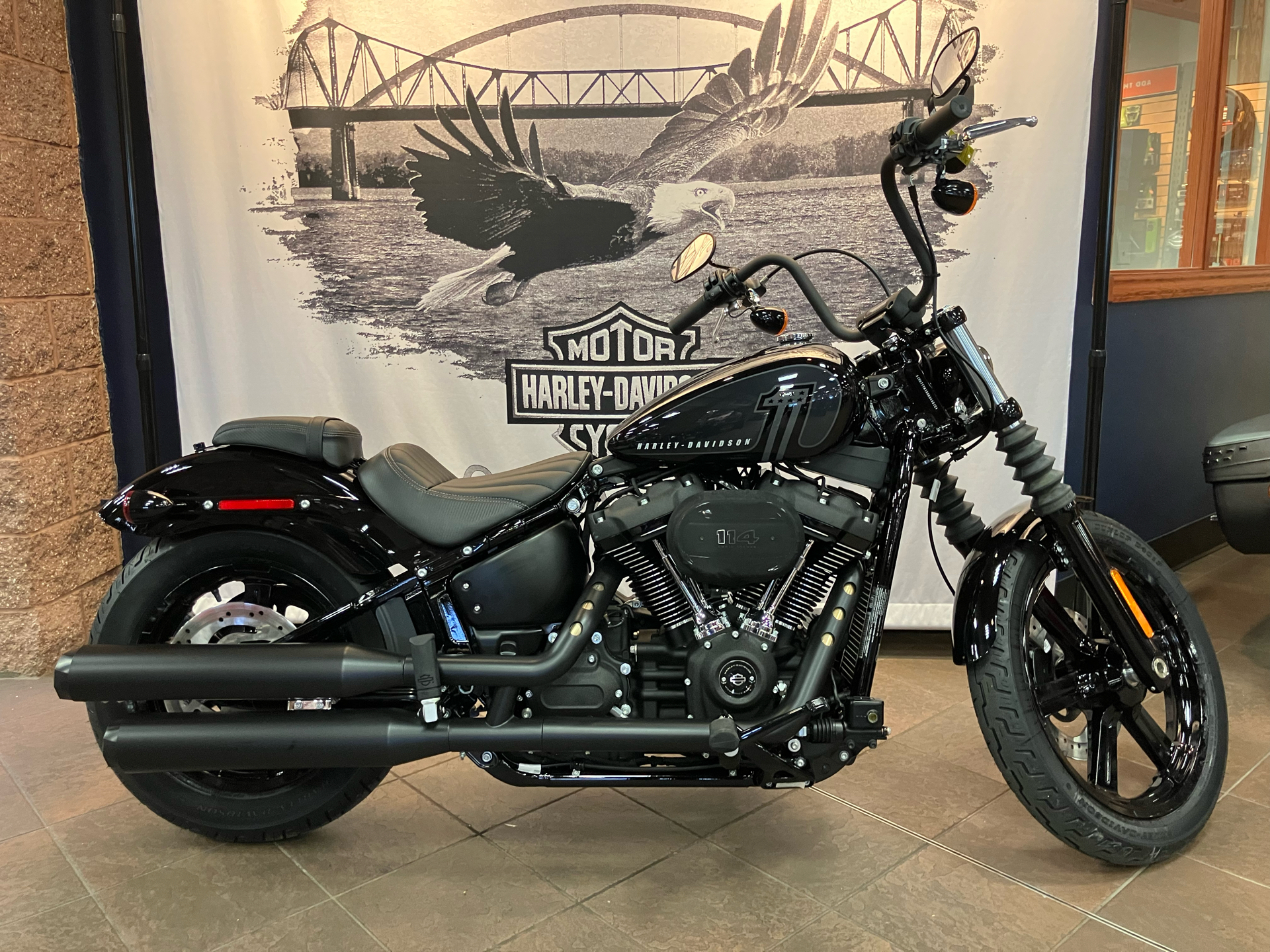 2024 Harley-Davidson Street Bob® 114 in Onalaska, Wisconsin - Photo 13