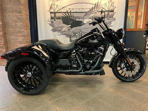 2024 Harley-Davidson Freewheeler® in Onalaska, Wisconsin - Photo 2