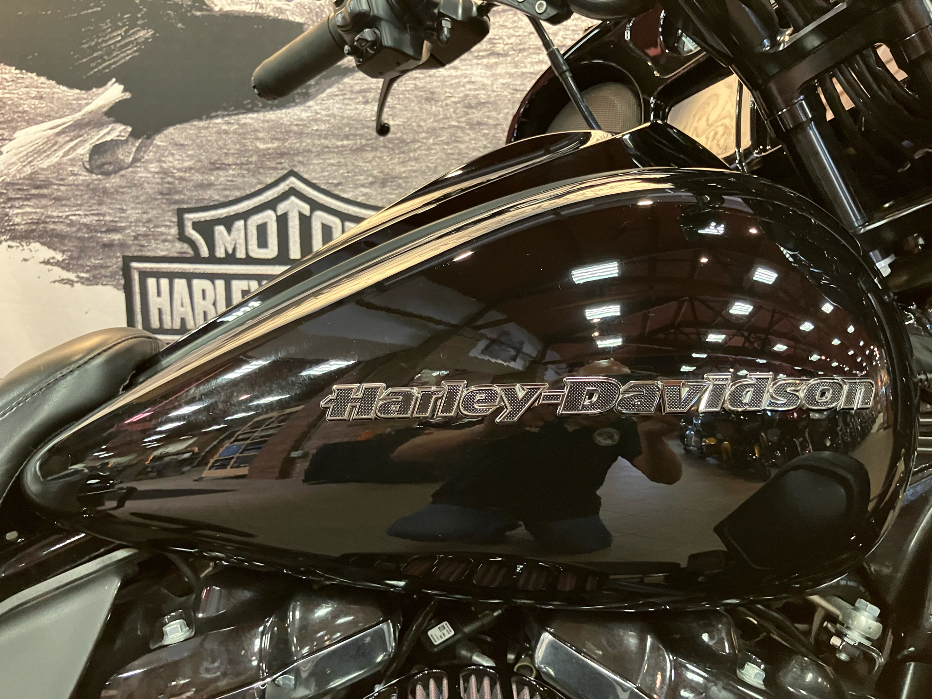 2022 Harley-Davidson Ultra Limited in Onalaska, Wisconsin - Photo 8